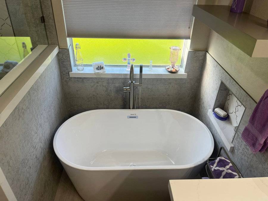 Freestanding tub set in place
